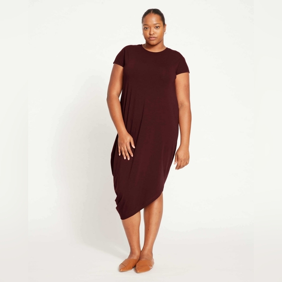 Universal Standard Velvet Geneva Dress in Black Cherry, Size XS (10-12) - Picture 5 of 9